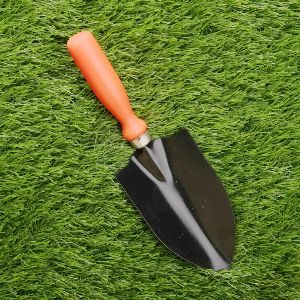 gardening trowel