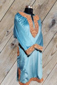 Sky Blue Tilla Embroidered Velvet Kashmiri Pheran