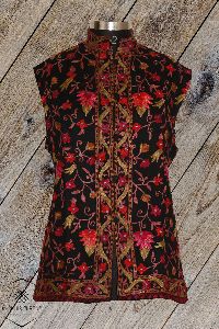 Sleeveless Embroidered Kashmiri Woolen Jacket