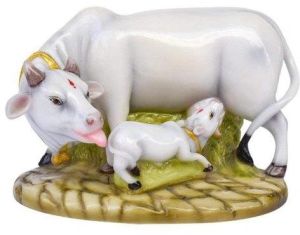 poly resin white cow calf showpiece