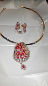 Designer Pendant Set