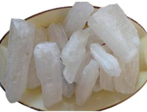 potassium nitrate crystal