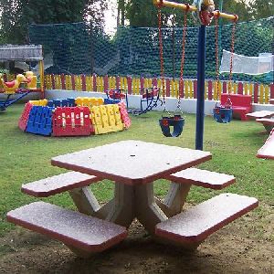 Square Table with 4 Benches