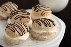 cream puffs