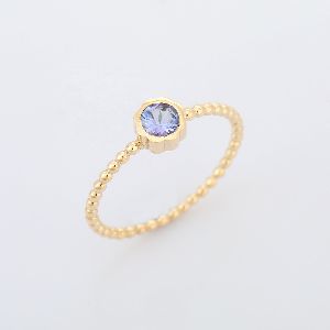 Solitaire Tanzanite 14K Yellow Gold Ring