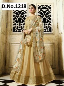 Embroidered salwar suit F1218