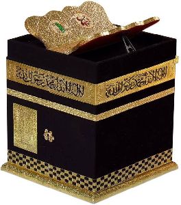 wooden kaaba quran box