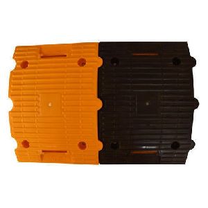 PVC Rubber Speed Breaker