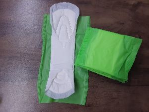 320mm fluffy trifold sanitary pad