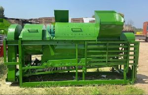 Groundnut Thresher