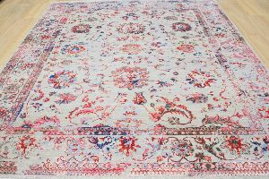 HAND KNOTTED RUG 2