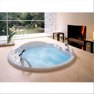 Jacuzzi pool