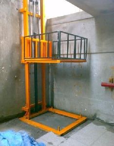 Industrial Hydraulic Goods Lift