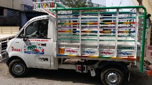 Jeetho body truck welding