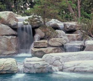 Faux rock pool