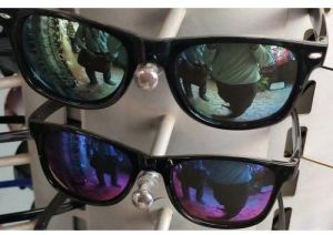 wayfarer sunglasses