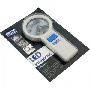 LED magnifier