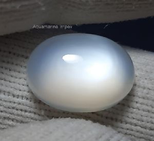 White Moonstones Cabs