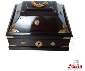 Traditional Jewelry Box