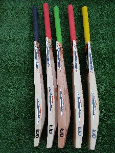 Kashmir Willow Scoop Bats for Hard Tennis Balls