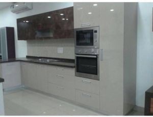 HIGH GLOSS MODULAR KITCHEN