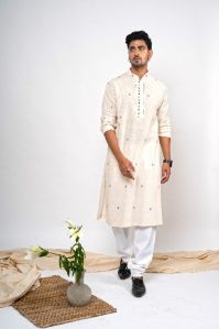 Mens Hand Woven Kurta