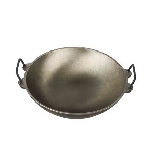 Smooth Cast Iron Kadai