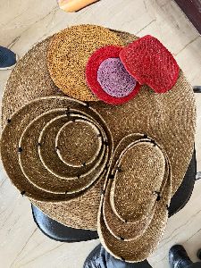 Jute planters coaster placement