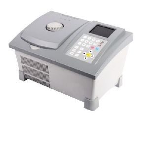PCR Thermal Cycler Machine