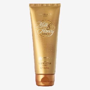 Oriflame Milk And Honey Gold Smoothing Sugar Scrub