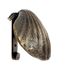 Shell Design Metal Door Knocker