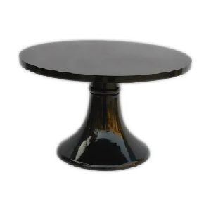 Round cake stand