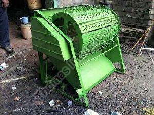 paddy thresher pedal operated