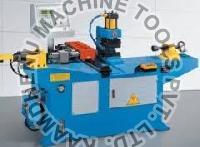 pipe end forming machine