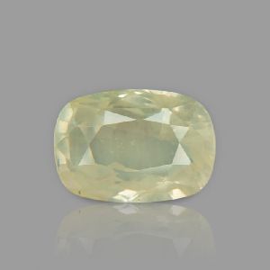 Yellow Sapphire Pukhraj Stone