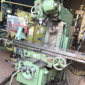 Universal Milling Machine