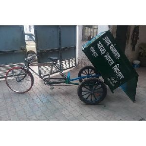 Garbage Loading Rickshaws