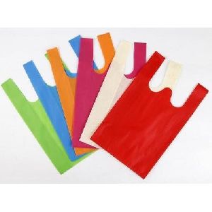 PP Non Woven W cut Bag