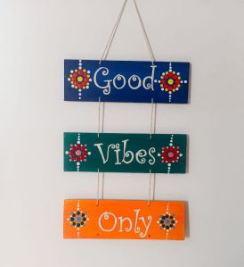 Good Vibes Only Wall Hanging