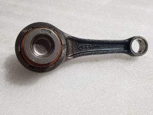 BAJAJ DISCOVER 135 CONNECTING ROD