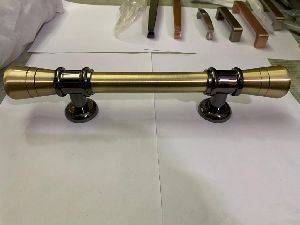 RH 507 Brass Door Handle