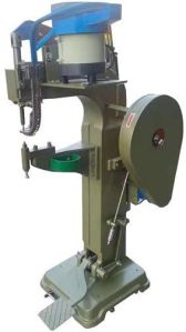 Pneumatic Tee Nut Machine