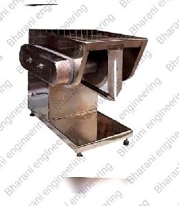 chicken cutting machine