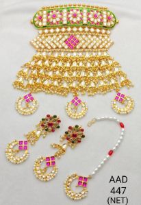 AAD 447 Kumdan Necklace Set