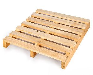 Heat Treated Pinewood Pallet