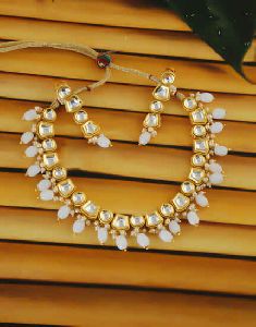 Kundan set with beads