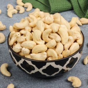 W240 Cashew Nuts