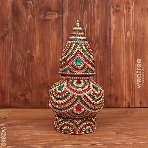 Stone Kundan Kalash