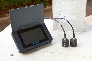 Ultrasonic Pulse Velocity Tester