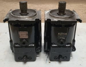 SAUER DANFOSS 90M130 MODEL HYDRAULIC MOTOR